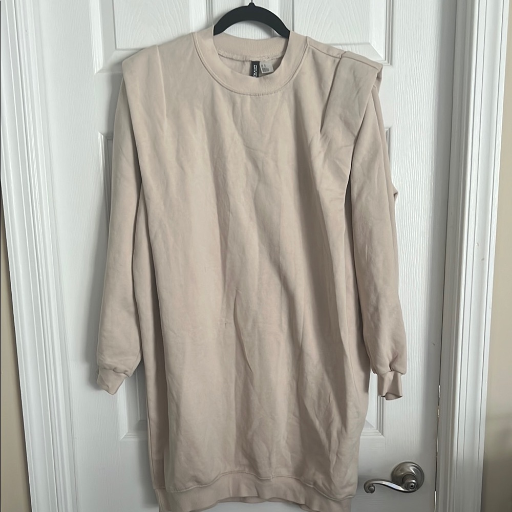 H&M Cream Long Sleeve Oversized Sweatshirt Dress